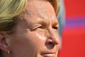Voss-Tecklenburg fordert mehr Trainerinnen im Männerfußball