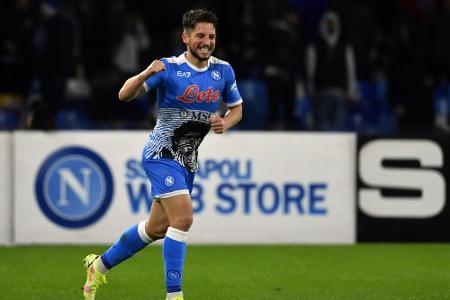 Italiens Medien feiern Napoli nach 4:0-Gala Italiens Medien feiern Napoli nach 4:0-Gala