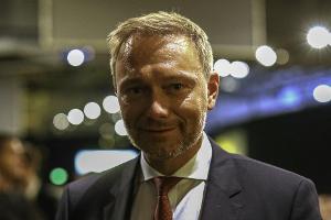 Lindner: "Bundesliga mit das Letzte, das wir öffnen"