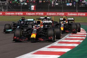 Verstappen siegt dank Blitzstart
