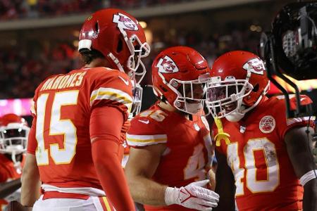 NFL: Mühsamer Sieg für Mahomes und Chiefs NFL: Mühsamer Sieg für Mahomes und Chiefs