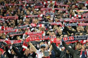 Von 3G auf 2G: Leipzig vor vollen Rängen gegen Paris