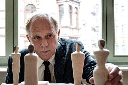 Ulrich Tukur im neuen Hessen- Ulrich Tukur im neuen Hessen-