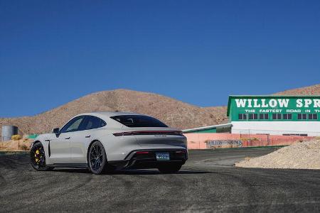 Porsche Taycan GTS