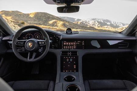 Porsche Taycan GTS