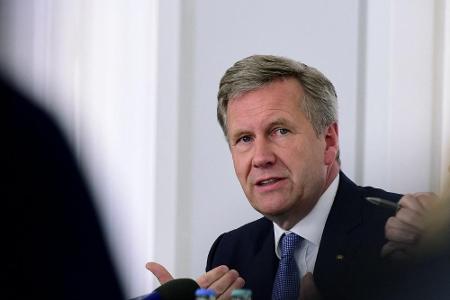DOSB-Wahl: Ex-Bundespräsident Wulff bedauert Mayer-Rückzug DOSB-Wahl: Ex-Bundespräsident Wulff bedauert Mayer-Rückzug