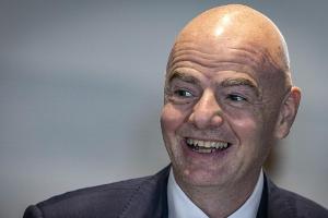 Infantino besucht Finalstadion in Katar: "Es ist fantastisch"