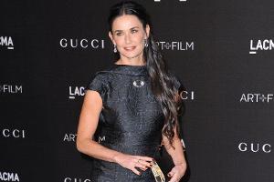 Demi Moore: Eingeschneit mit der ganzen Familie und Freunden