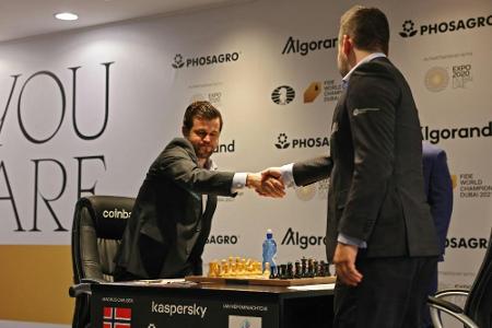 Magnus Carlsen bleibt Schach-Weltmeister Magnus Carlsen bleibt Schach-Weltmeister