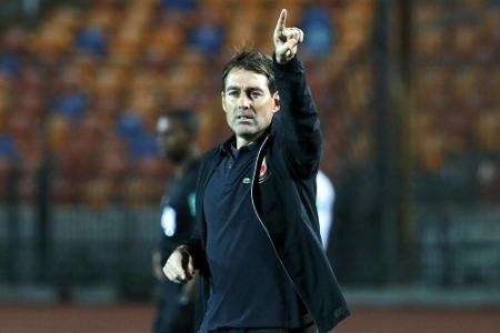 Ex-Nürnberg-Trainer Weiler unterschreibt bei Kashima Antlers Ex-Nürnberg-Trainer Weiler unterschreibt bei Kashima Antlers
