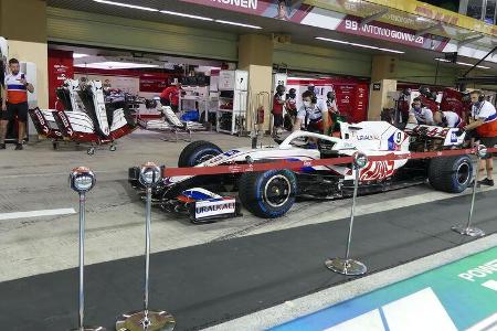 Haas F1 - Formel 1 - GP Abu Dhabi - 9. Dezember 2021