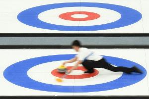 Curling: Deutsches Mixed Double feiert zweiten Sieg bei Olympia-Quali