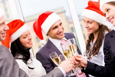 Das Problem: Auf Weihnachtsfeiern kommen viele verschiedene Charaktere zusammen