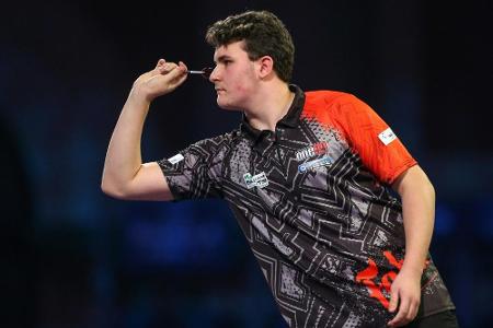 Darts-WM: Erstrundenaus für Youngster Schmutzler - Anderson schlägt Lewis Darts-WM: Erstrundenaus für Youngster Schmutzler - Anderson schlägt Lewis