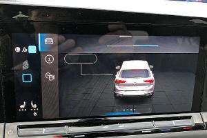 Schon 5.200 Golf mit Software-Update