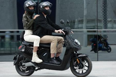 Niu Mqi Black