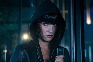 Schauspielerin Lisa Bitter als Vida in "KI - Die letzte Erfindung".