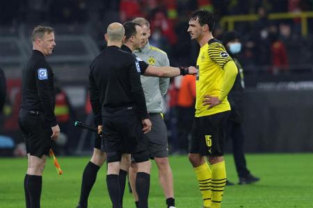 BVB fühlt sich von Zwayer betrogen: BVB fühlt sich von Zwayer betrogen: