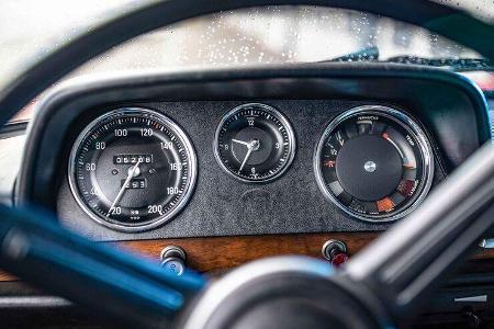 BMW 2000
