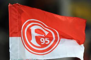 Martinslaternen statt Fans auf Fortuna-Tribüne