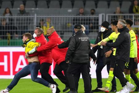 Flitzer: 3000 Euro Strafe für BVB Flitzer: 3000 Euro Strafe für BVB
