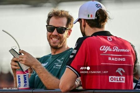 Vettel: Kartrennen mit saudischen Frauen - Hamilton mit Aufforderung Vettel: Kartrennen mit saudischen Frauen - Hamilton mit Aufforderung