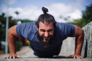 Von Animal Moves bis HIIT: Das sind die Fitnesstrends 2022