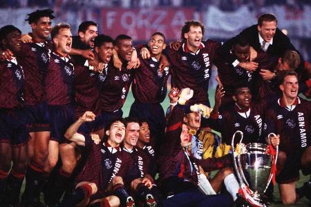 Platz 10: Ajax Amsterdam - 334 Punkte (204 Spiele)