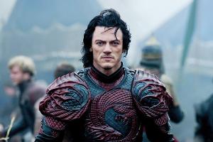 "Dracula Untold": Um seine Familie und sein Volk vor der brutalen Herrschaft der Osmanen zu schützen, zieht Vlad (Luke Evans...