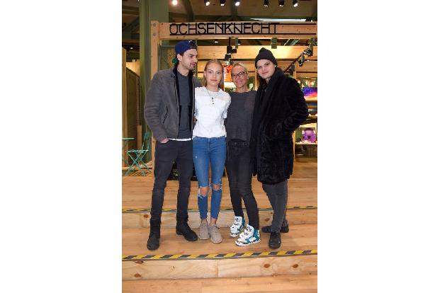 ...besonders viel Glück hat, der wird vielleicht auch noch den weiteren Nachwuchs von Natascha und ihrem Exmann Uwe Ochsenkn...