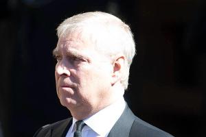 Prinz Andrew bleiben nicht mehr viele Optionen - und die seien "alle schlecht".