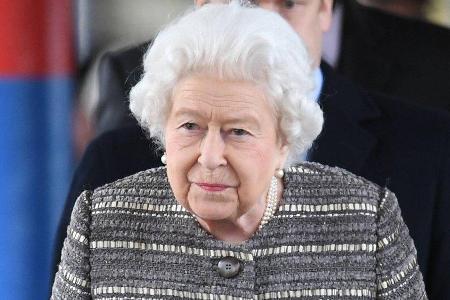 Schloss Windsor soll für die Queen sicherer gemacht werden. Schloss Windsor soll für die Queen sicherer gemacht werden.