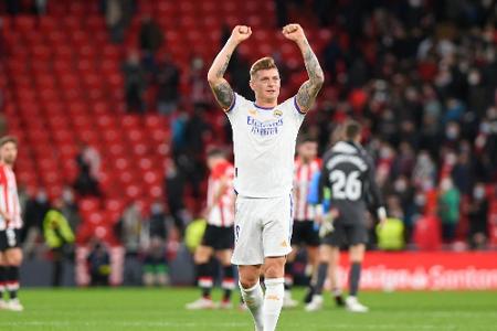Kein Wechsel im Karriereherbst: Kroos will Laufbahn bei Real beenden Kein Wechsel im Karriereherbst: Kroos will Laufbahn bei Real beenden