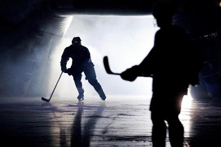 Nürnberg Ice Tigers: Dubeau und Bender positiv getestet Nürnberg Ice Tigers: Dubeau und Bender positiv getestet