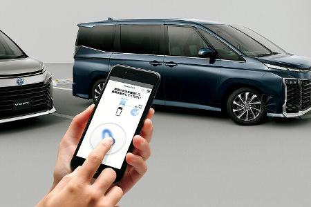 01/2022, Toyota Noah und Voxy 2022