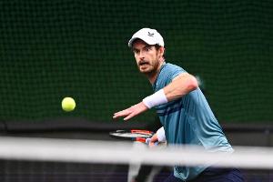 Murray siegt in Krimi bei Rückkehr nach Melbourne