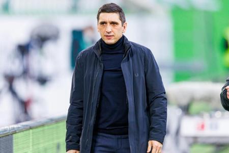 Korkut vor Derby: Weiß, Korkut vor Derby: Weiß,