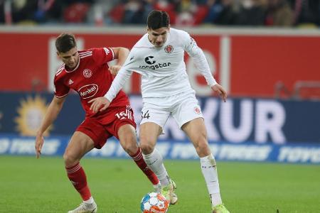 Corona: St. Paulis Matanovic positiv getestet Corona: St. Paulis Matanovic positiv getestet