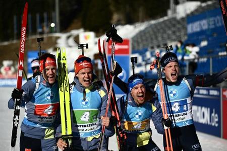 Biathlon: Deutsche Ersatz-Staffel auf Rang drei - Norwegen siegt Biathlon: Deutsche Ersatz-Staffel auf Rang drei - Norwegen siegt