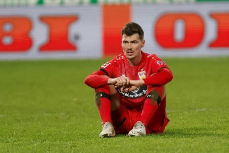 0:2 in Freiburg: Stuttgarts Abstiegssorgen immer größer 0:2 in Freiburg: Stuttgarts Abstiegssorgen immer größer