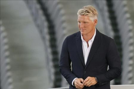 Schweinsteiger stellt Roman-Biografie vor Schweinsteiger stellt Roman-Biografie vor