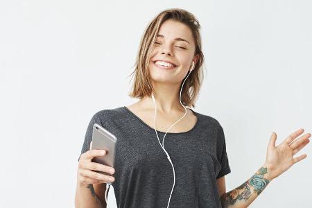 Mit diesen Tipps schrauben Nutzerinnen und Nutzer von Deezer unter anderem an der Audioqualität. Mit diesen Tipps schrauben Nutzerinnen und Nutzer von Deezer unter anderem an der Audioqualität.