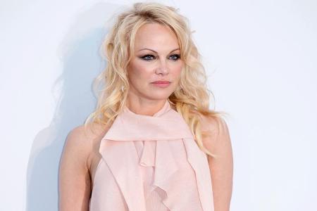 Pamela Anderson: Auch Ehe Nummer fünf brachte kein Glück Pamela Anderson: Auch Ehe Nummer fünf brachte kein Glück