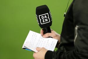 Preiserhöhungen bei DAZN: Harsche Fan-Kritik