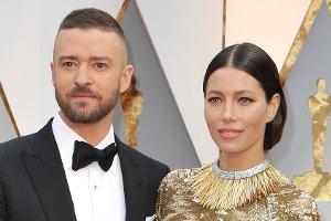 Jessica Biel gratuliert Justin Timberlake im sexy Outfit
