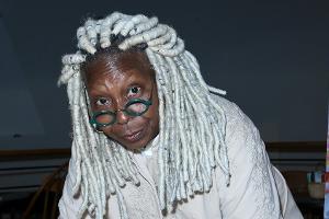 Whoopi Goldberg entschuldigt sich für Holocaust-Äußerungen