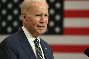 Olympia: Biden verspricht "Unterstützung für freie Meinungsäußerungen"