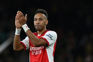 Ablösefrei, Dreijahresvertrag und 100-Millionen-Klausel: Barcelona gibt Details zu Aubameyang-Verpflichtung bekannt