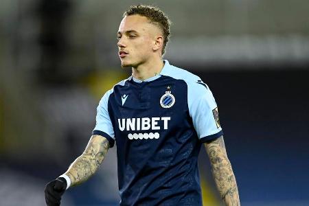 Die italienische Sportzeitung 'Gazetta dello Sport' berichtet, dass der BVB Interesse an Noa Lang vom FC Brügge habe. Der Niederländer startete in der laufenden Spielzeit bei den Belgiern voll durch und gilt als vielversprechendes Talent. Der 22-Jährige kann auf beiden Flügeln und auch im Sturmzentrum auflaufen. Sein Vertrag läuft noch bis 2025.