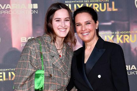 Désirée Nosbusch ist stolz: Tochter singt für Désirée Nosbusch ist stolz: Tochter singt für